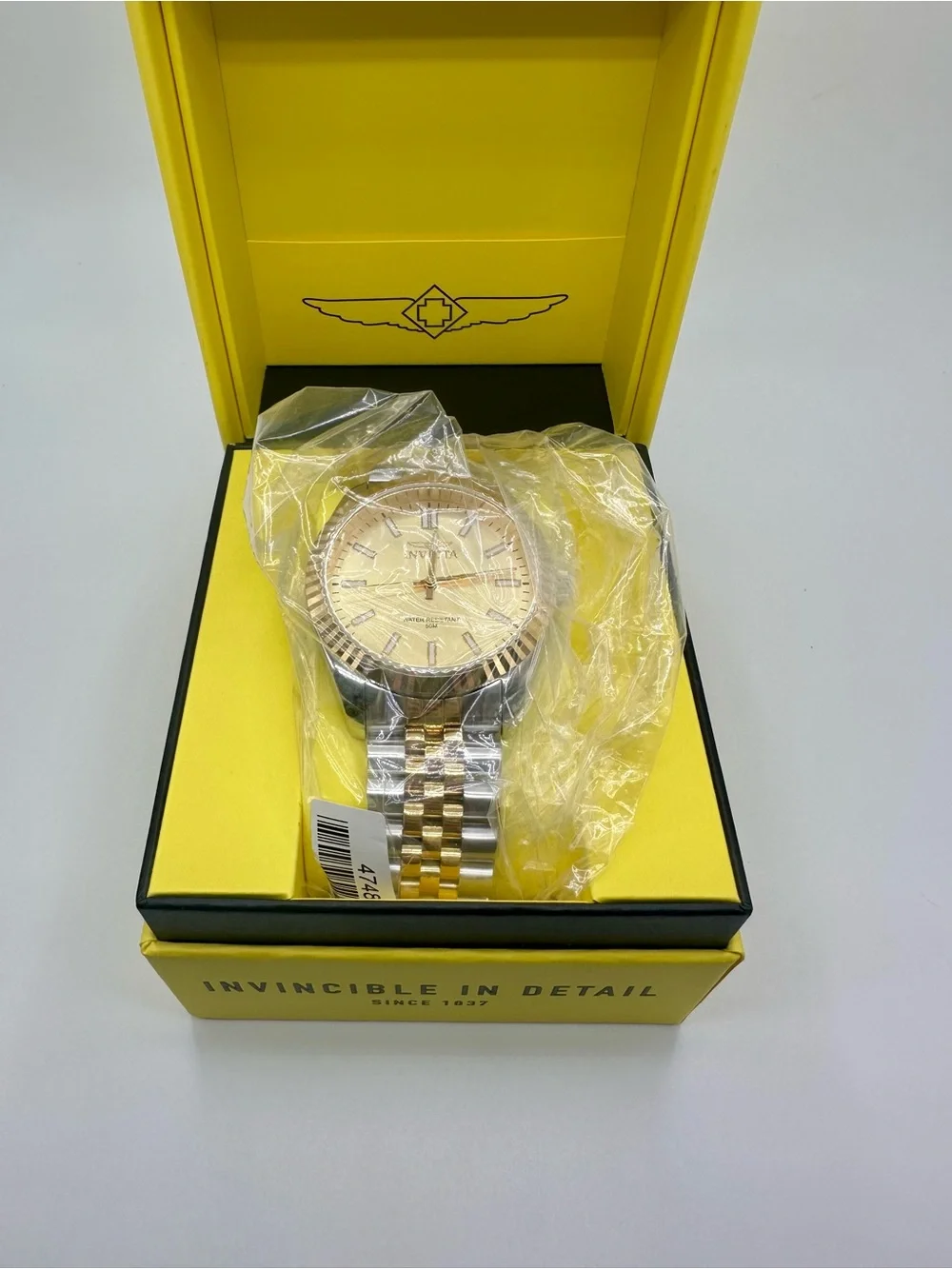 Invicta Specialty Oxford Men's Watch - 43mm Gold, Steel (47487) NEW IN BOX